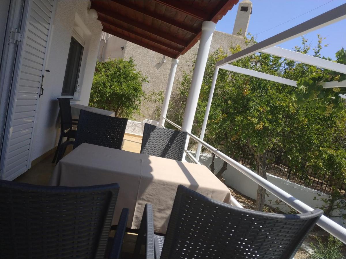 Leodi Place Kipseli  Exterior foto
